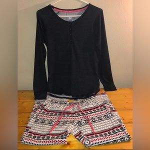 Pujama Seat “Top + Bottoms”